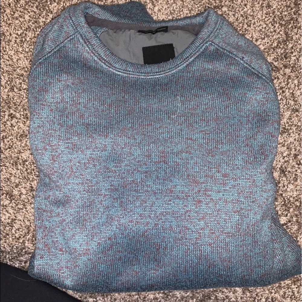 Men’s sweater